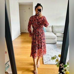 Glamorous Petite floral long sleeve dress